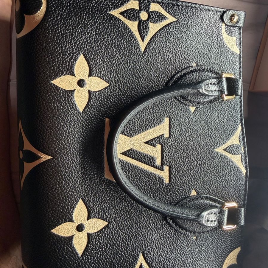 Louis Vuitton ONTHEGO PM 黑米色 耐髒不染色 LV-3