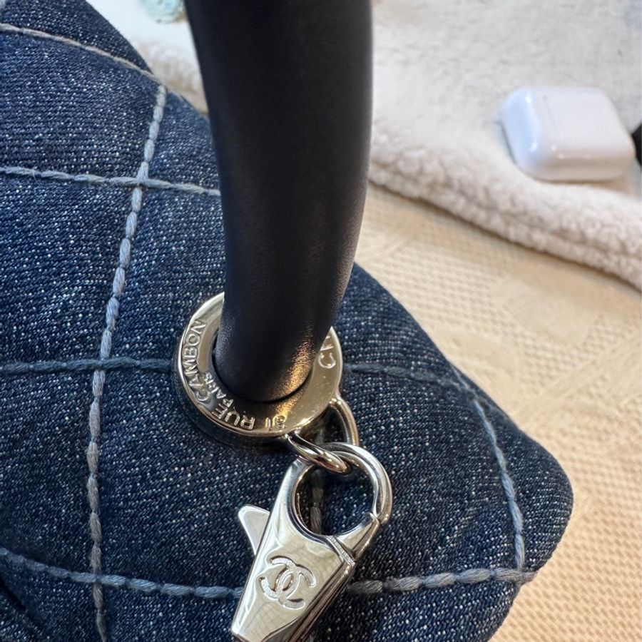 Chanel coco handle-14