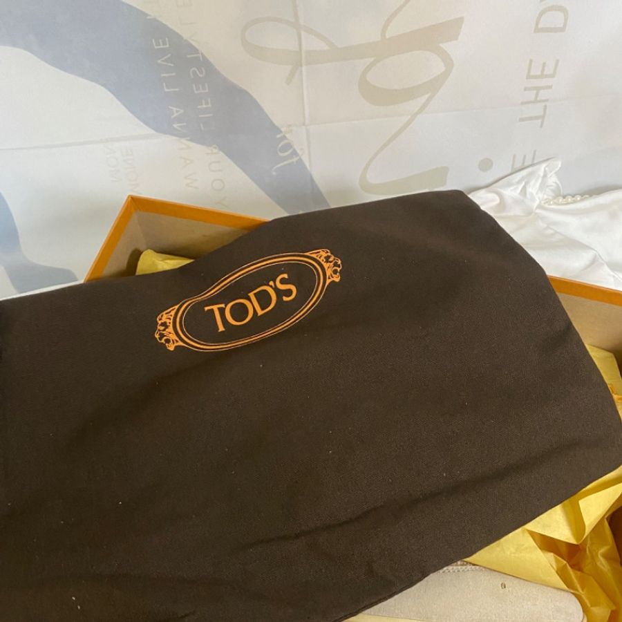 《全新連盒子全部都在》TOD's 米色休閒鞋-9