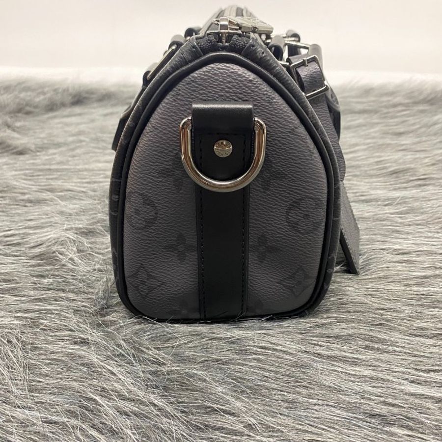 Louis Vuitton LV 黑拼灰老花字紋 Keepall Bandoulière 25手提肩背兩用包-4