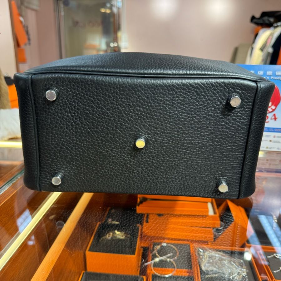 ✨持有正品正貨標籤公司✨Hermes Lindy 26 黑色銀扣-5