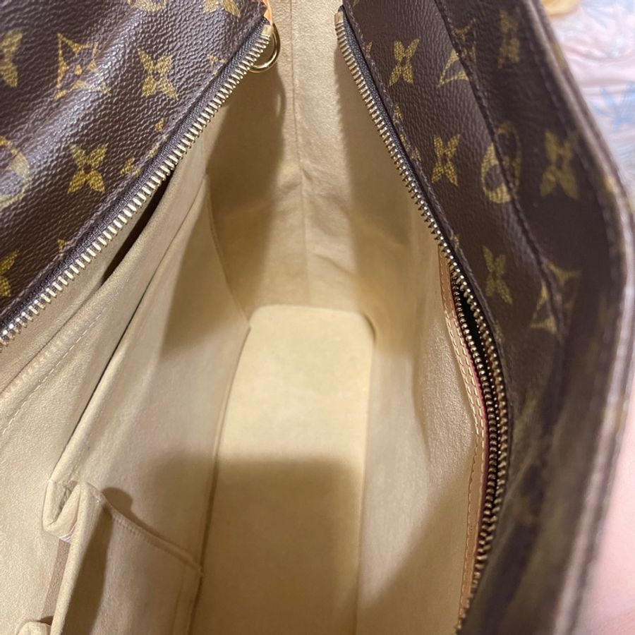 LV老花拉鍊式大托特包-13