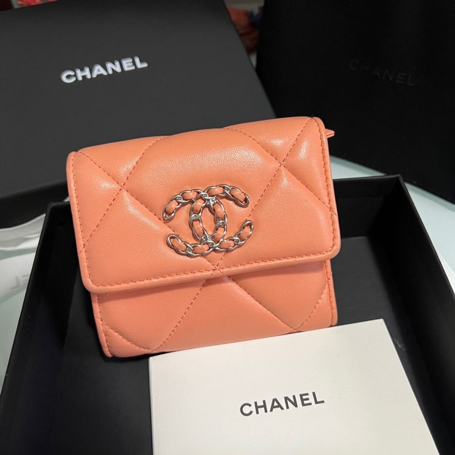 Chanel 19 wallet 3摺珊瑚粉色銀包 2023晶片版-2