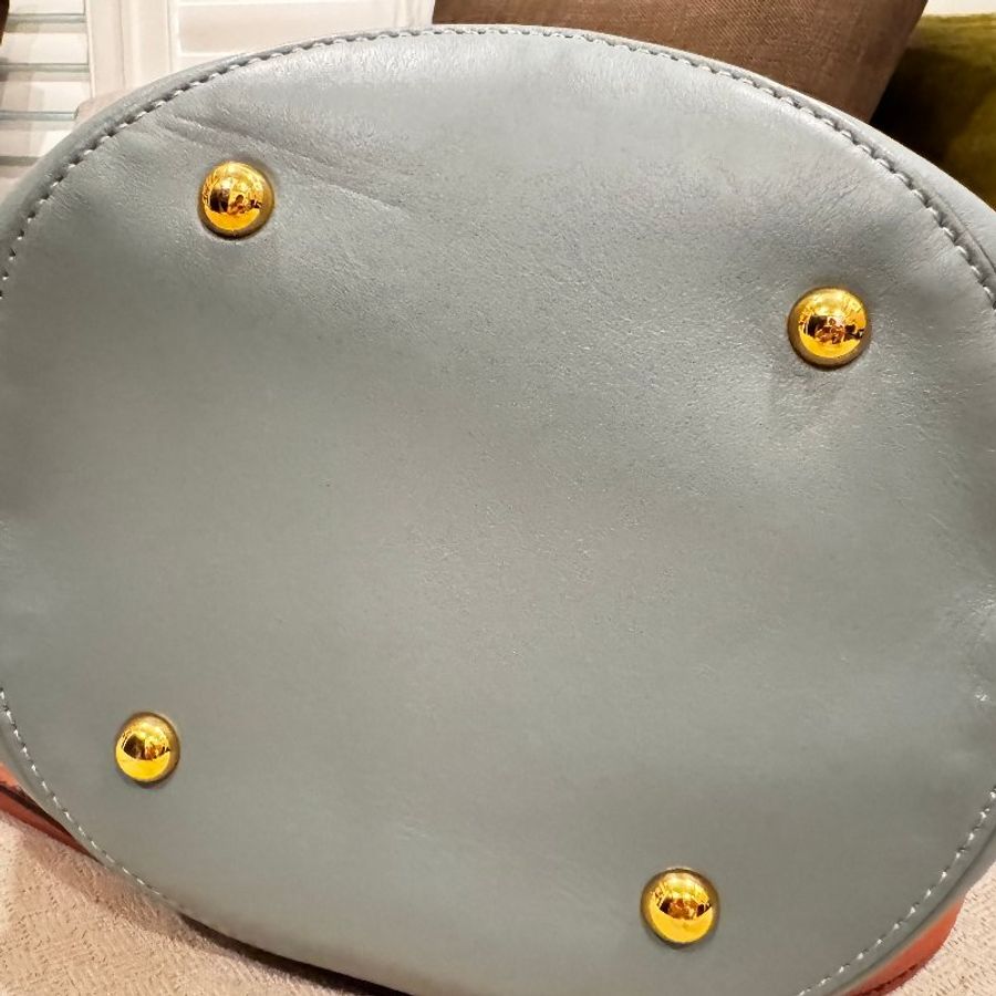 MARNI 絕版拼色肩背帶 金色五金 水桶包 肩背包 質感淡灰藍-4