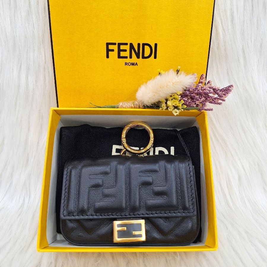 FENDI 7AR844 MINI Baguette 黑色納帕皮超迷你法棍 金鍊 鑰匙小廢包-0