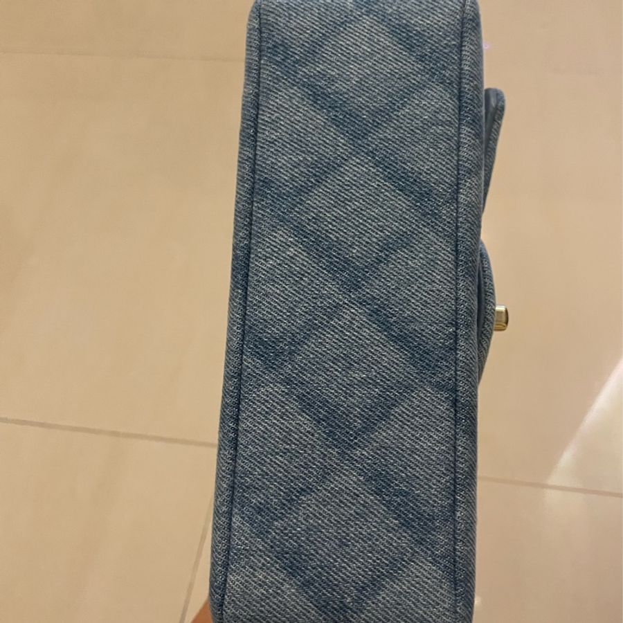 Chanel淺色牛仔 Mini CF 20公分-2
