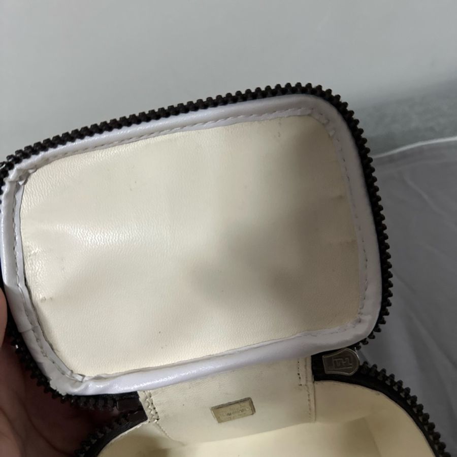 Fendi 迷你化妝盒斜背袋-13