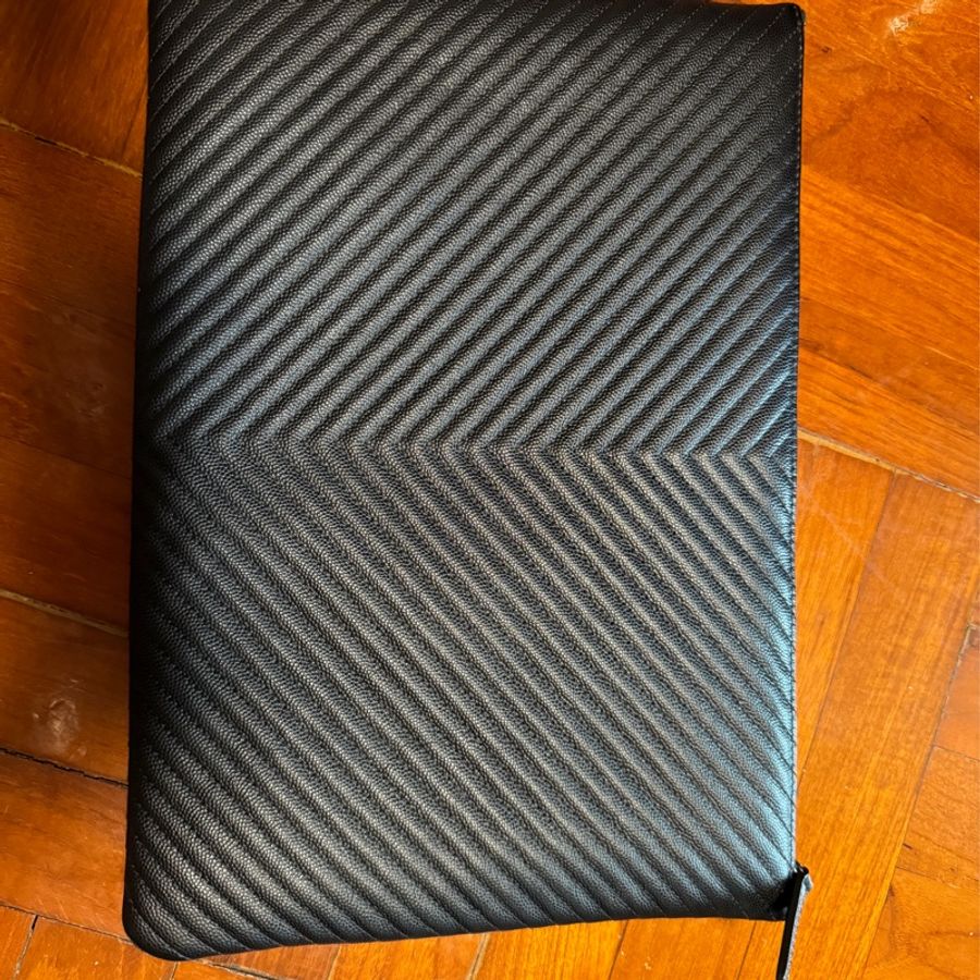 Chanel V紋Clutch-3