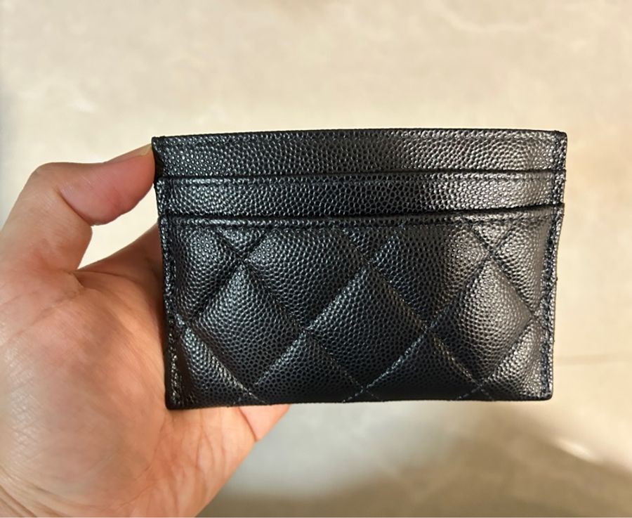 🌹CHANEL 香奈兒🌹經典品牌LOGO菱格粒紋牛皮萬用卡夾黑色-4