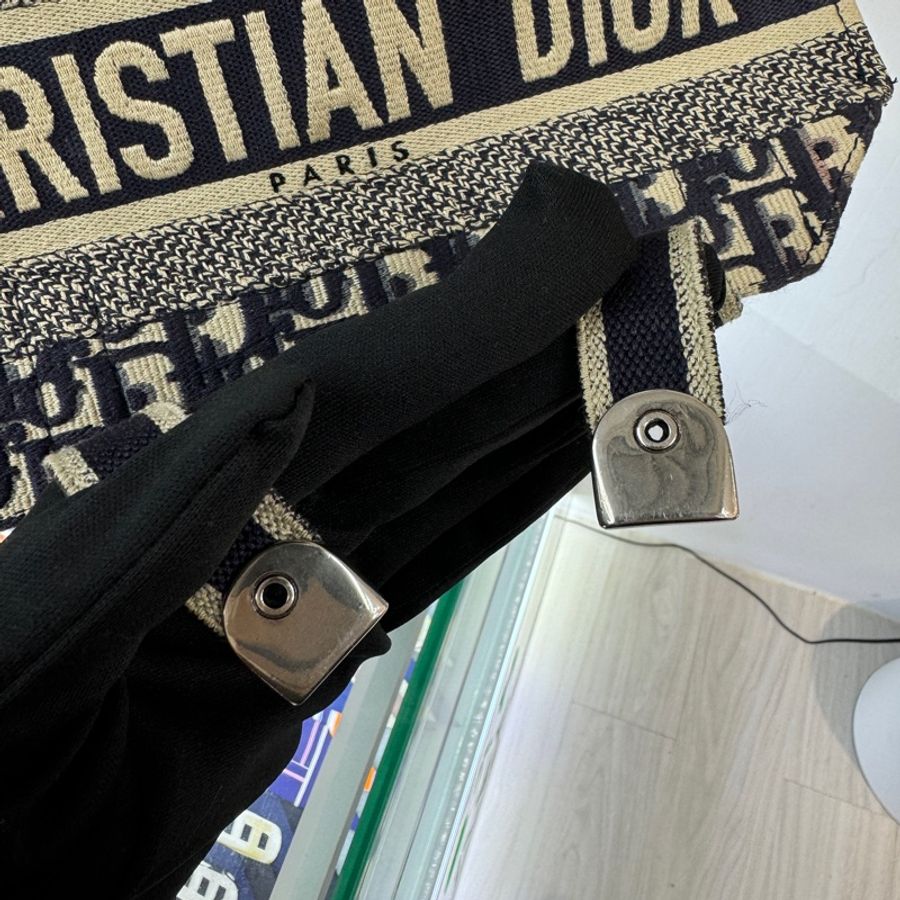 Dior Oblique系列 老花camp 刺綉信封郵差包🖤-13