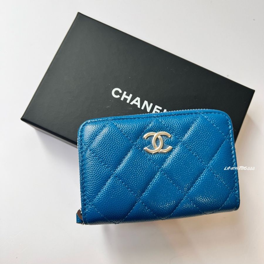 全新稀有 Chanel 絲帶內裏 荔枝紋路 寶藍色 三層 小皮夾 卡夾-2