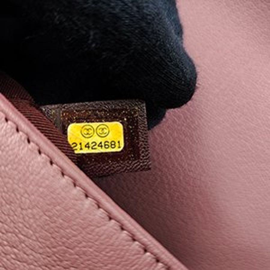 CHANEL藕粉色牛皮拼漆皮復古銀錬BOY CHANEL 二用包 25CM A67086-8
