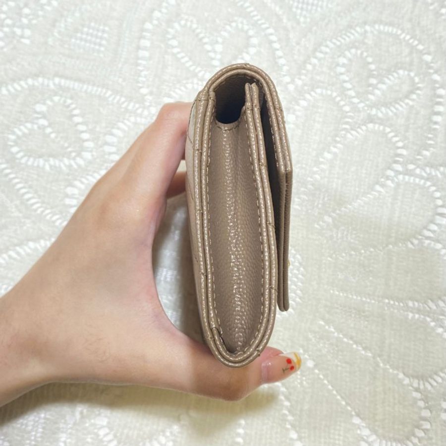 YSL Cassandre Matelassé Small Envelope Wallet In Grain De Poudre Embossed Leather Taupe-3