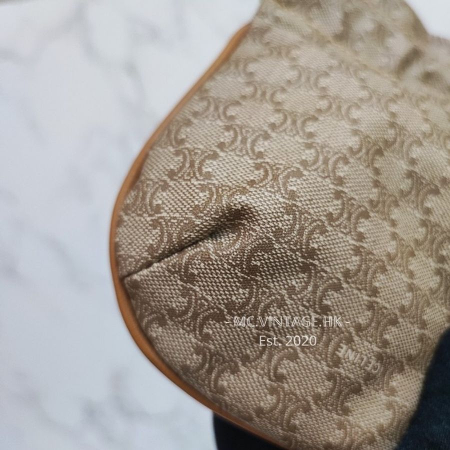 CELINE Vintage Macadam Pouch 中古 老花 餃子包-17