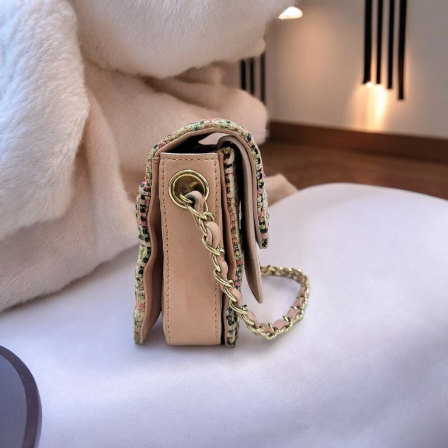CHANEL 菱格紋毛呢鉚釘鍊包-2