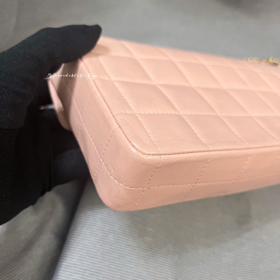 Chanel 粉紅色冰格腋下包-21