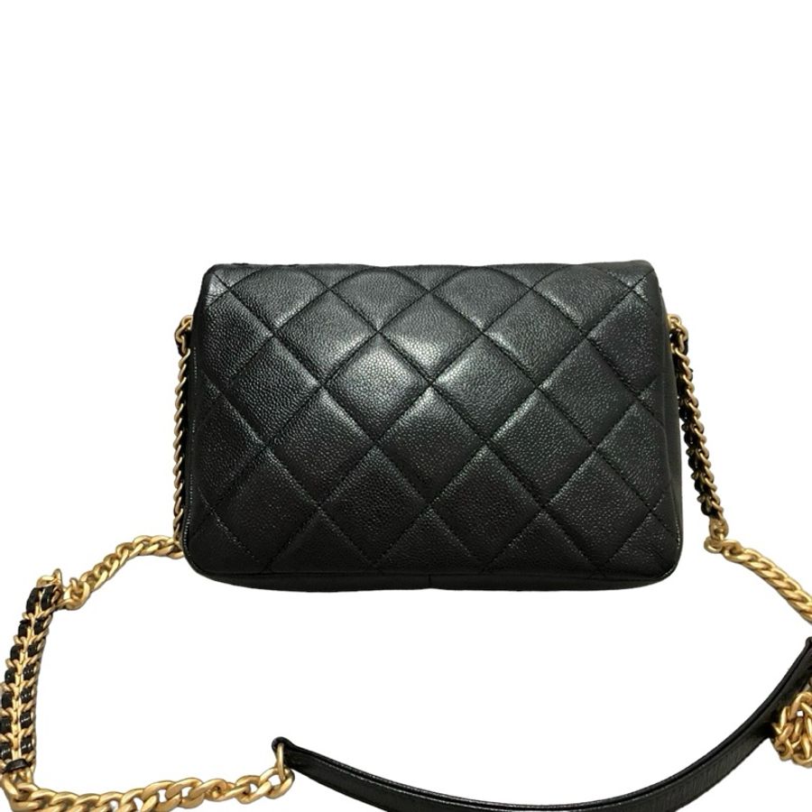 Chanel Caviar 22P 方胖-1