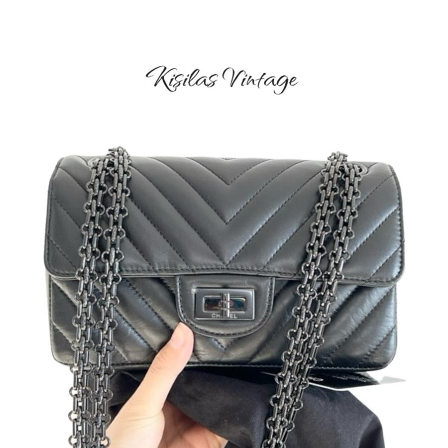 Chanel So Black 2.55 Mini-0