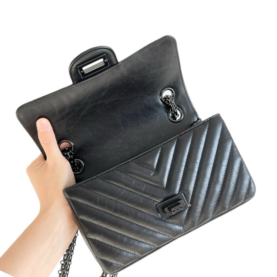 Chanel So Black 2.55 Mini-6