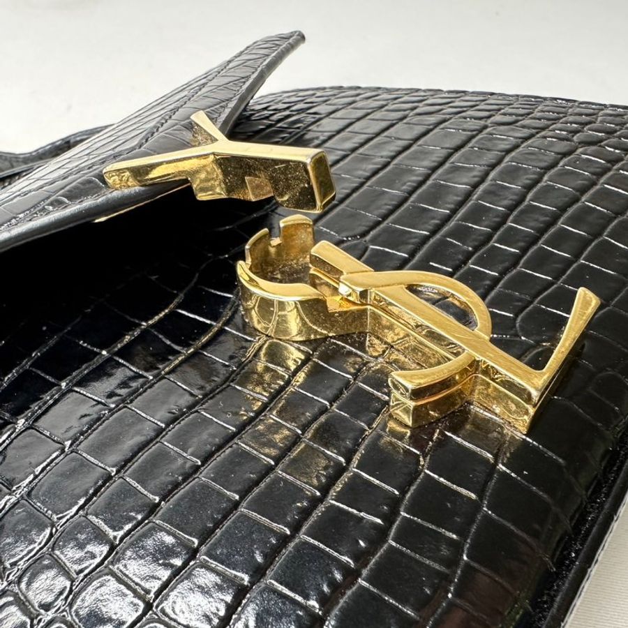 YSL Cassandra迷你鱷魚壓紋手提包-6