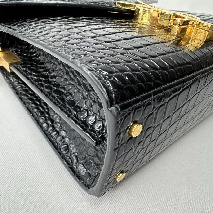 YSL Cassandra迷你鱷魚壓紋手提包-14