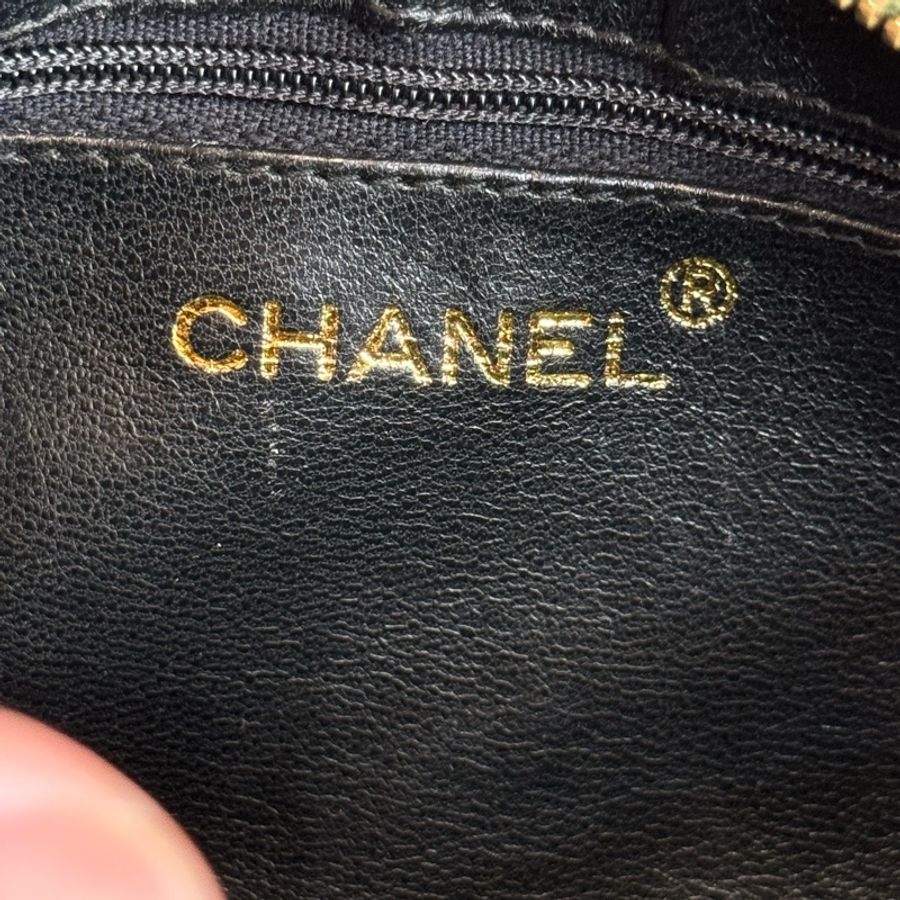 Chanel vintage復古綠羊皮流蘇金鍊小桶包🗝️稀有上市-18