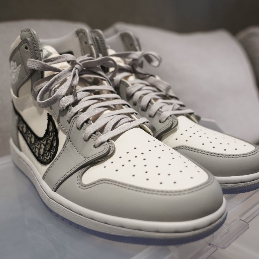 Dior x Air Jordan 1 High OG 聯名款-2