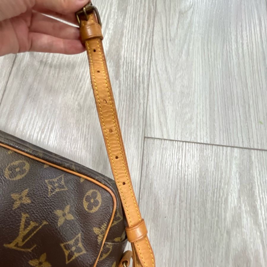 LV Vintage 經典花紋航空包-20