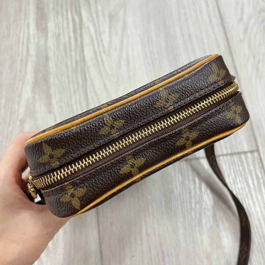 LV Vintage 經典花紋相機包-4