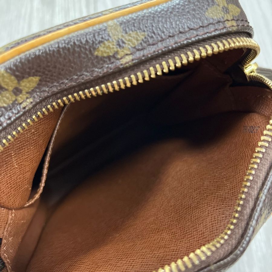 LV Vintage 經典花紋相機包-12