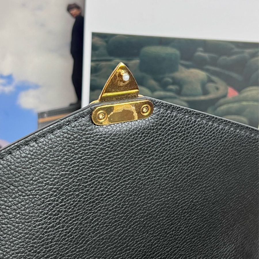 LV POCHETTE METIS黑壓紋郵差包-21