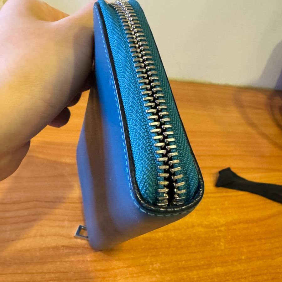 LOEWE 拉鍊式皮夾-4