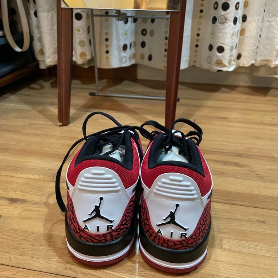 Nike Air Jordan 芝加哥配色-7