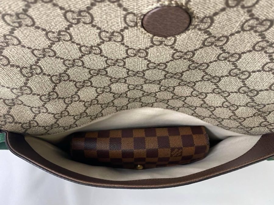 GUCCI 495654 supreme 雙層虎頭郵差包-21