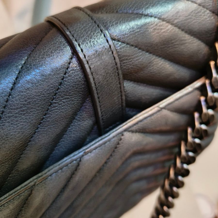 【🐍蛇吧拉系】🧧新春甜甜價至2/3🧧㊣✨YSL✨SAINT LAURENT 聖羅蘭 中型 深灰色 大象灰 山形紋 牛皮 掀蓋 仿舊銀 學院包 鏈條包 信封包 肩背包 斜背包 手提包/二手包/保證正品🌳二手樹屋🌳-62