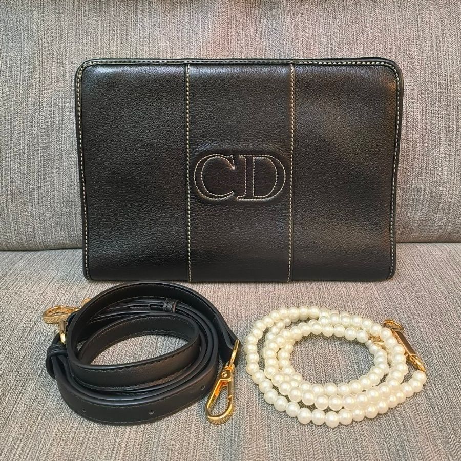 💙好美好美 皮夾價💙 DIOR 外縫LOGO 自帶仙氣手拿包/斜背包-2