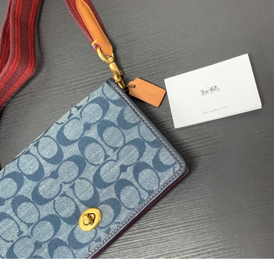 Coach 1941 Women's Signature Jacquard Turnlock Hayden Bag-Chambray-9