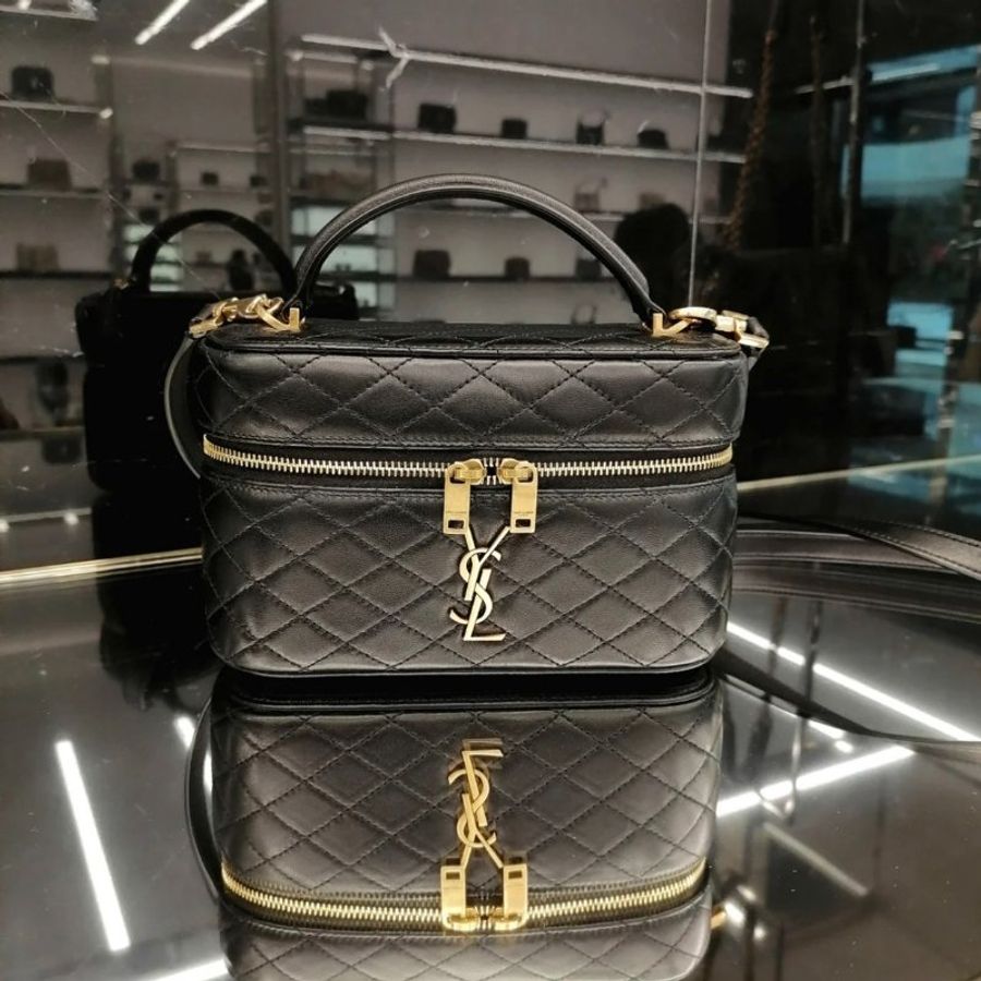 Saint Lauent 766731 YSL 小羊皮 Gaby Vanity 包 黑色《2024季度★全新商品 》-3