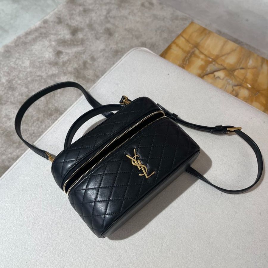 Saint Lauent 766731 YSL 小羊皮 Gaby Vanity 包 黑色《2024季度★全新商品 》-6