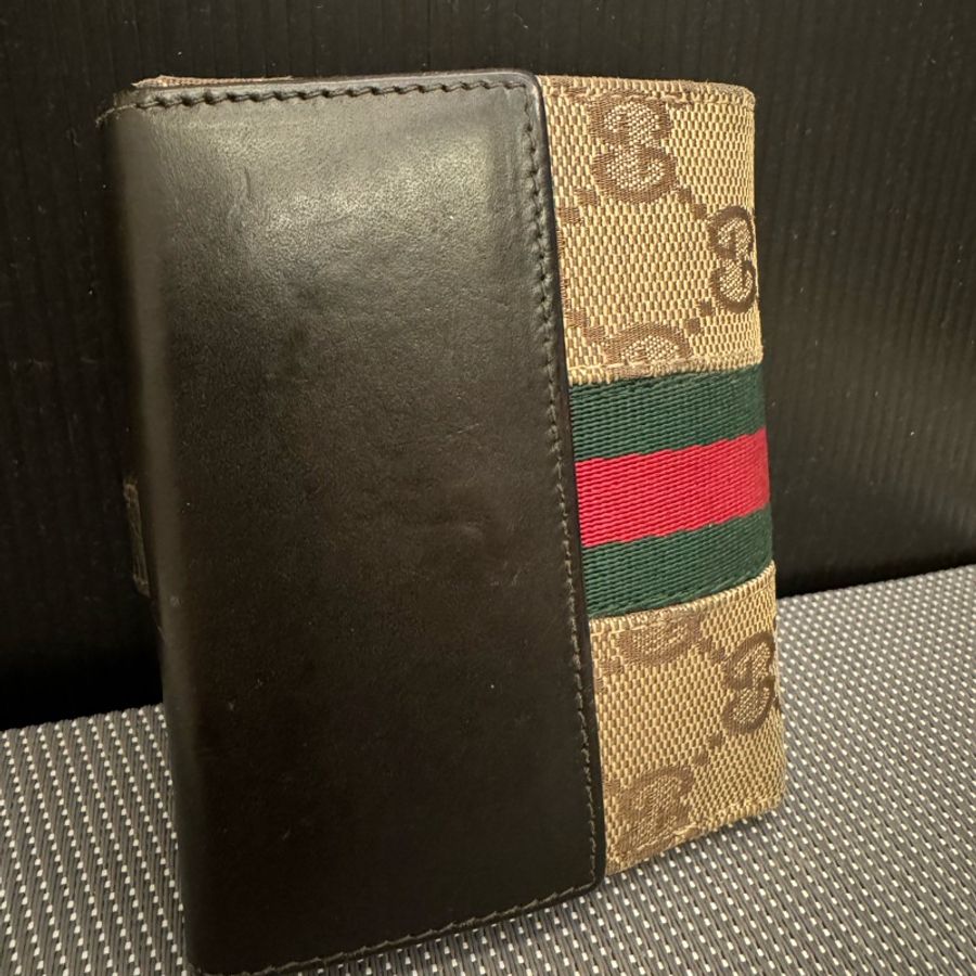 Gucci 老花皮夾-1