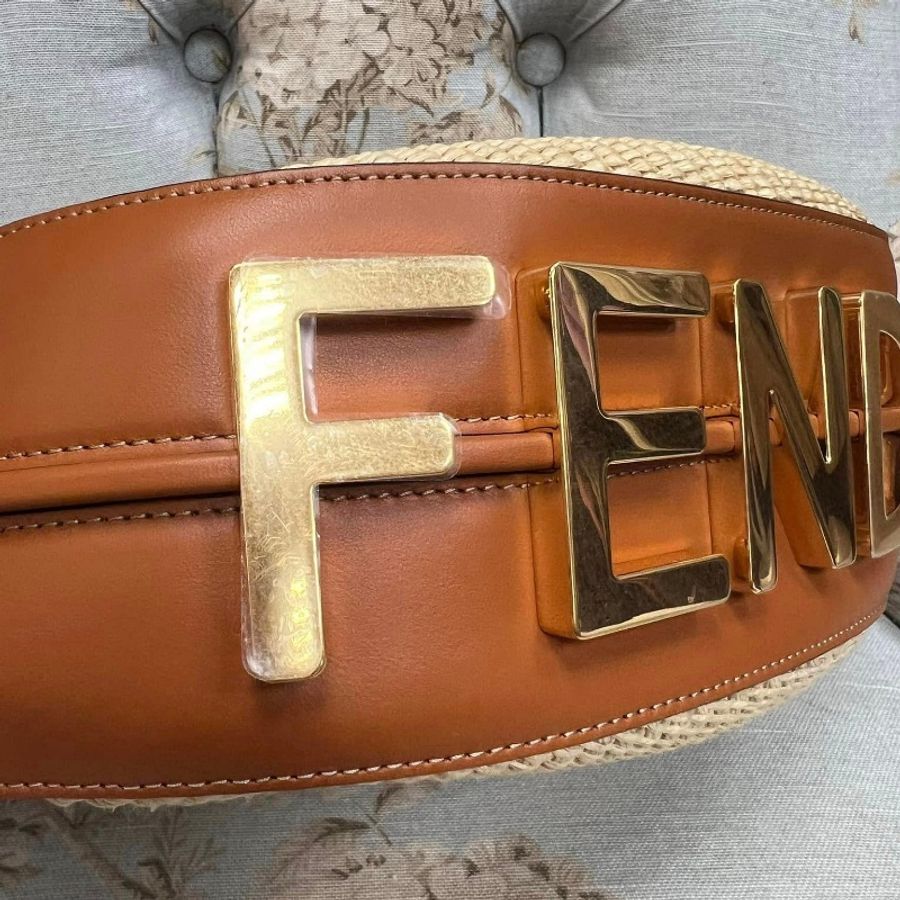 Fendi超級法式慵懶的Fendigraphy包-6