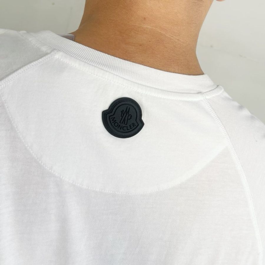 MONCLER 白色胸前LOGO短袖T恤-3
