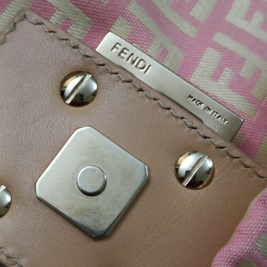 已完成自送鑑定的 FENDI vintage 粉金媽媽法棍包-21