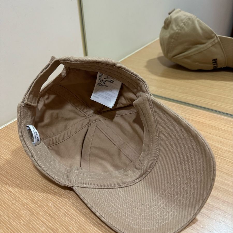 Balenciaga 巴黎世家卡其帽子-2