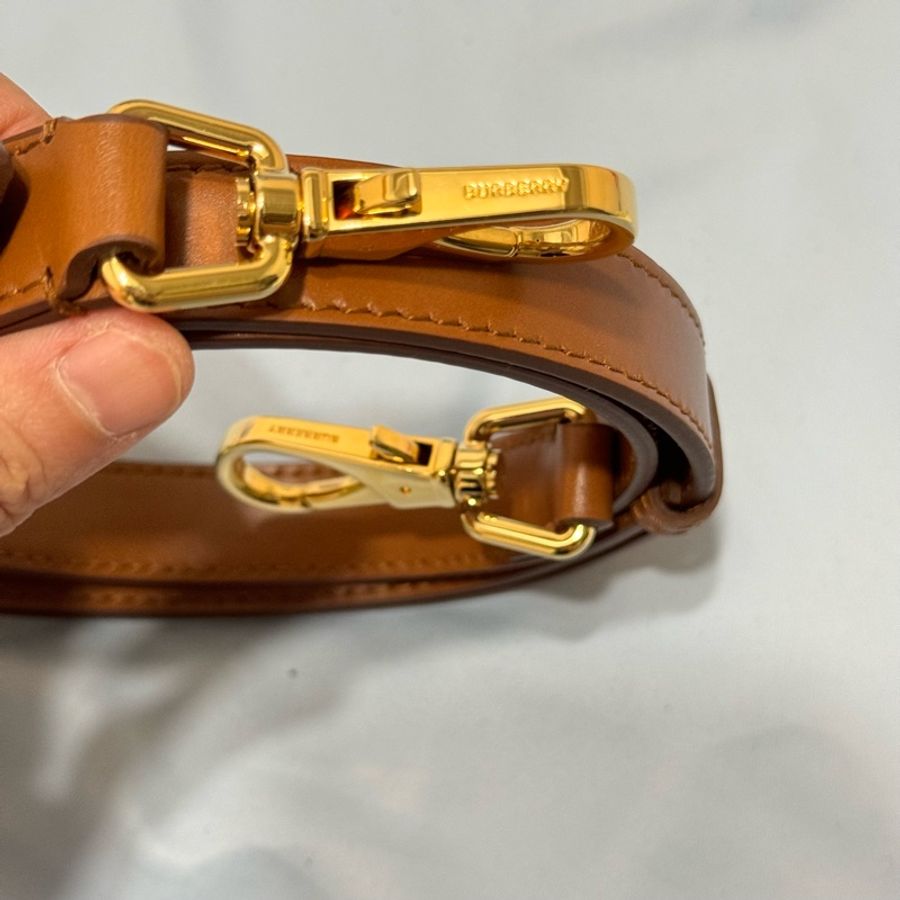 Burberry Small Elizabeth Crossbody Bag brown-9