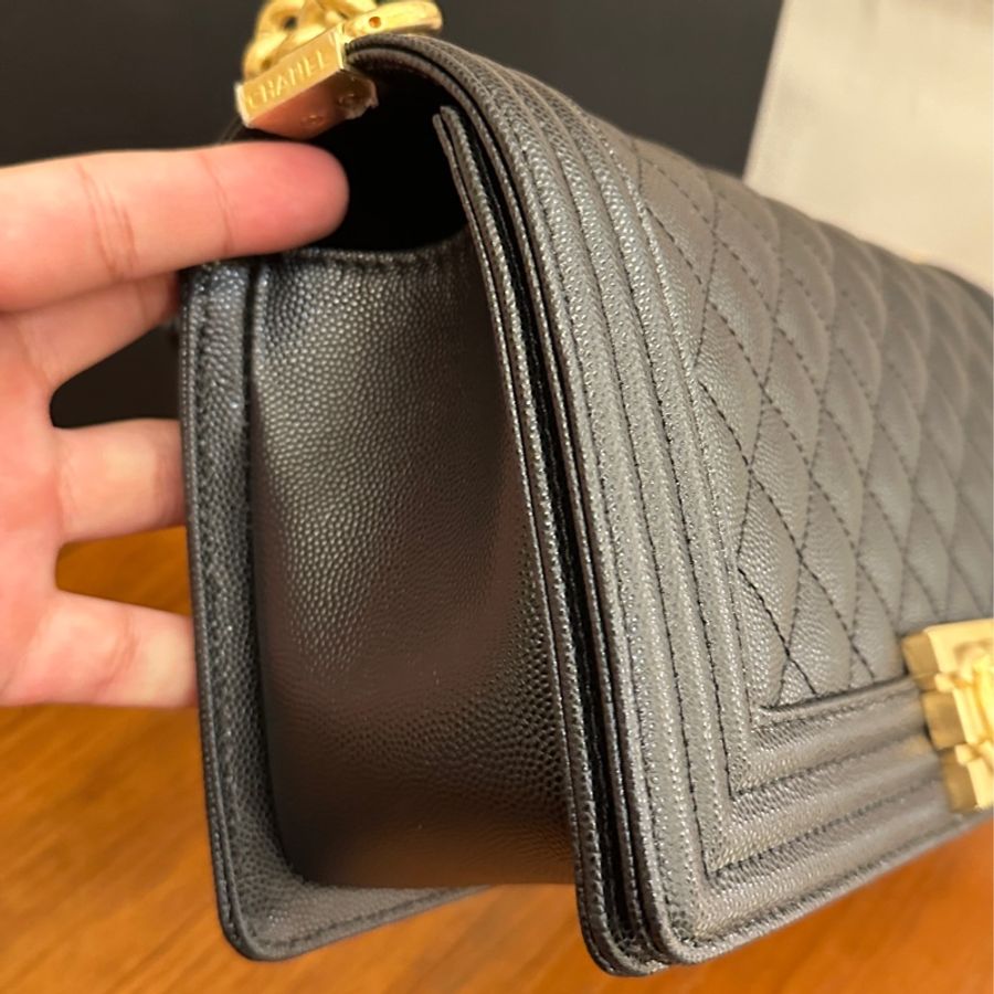 CHANEL 黑荔枝復古金BOY鏈包25-2