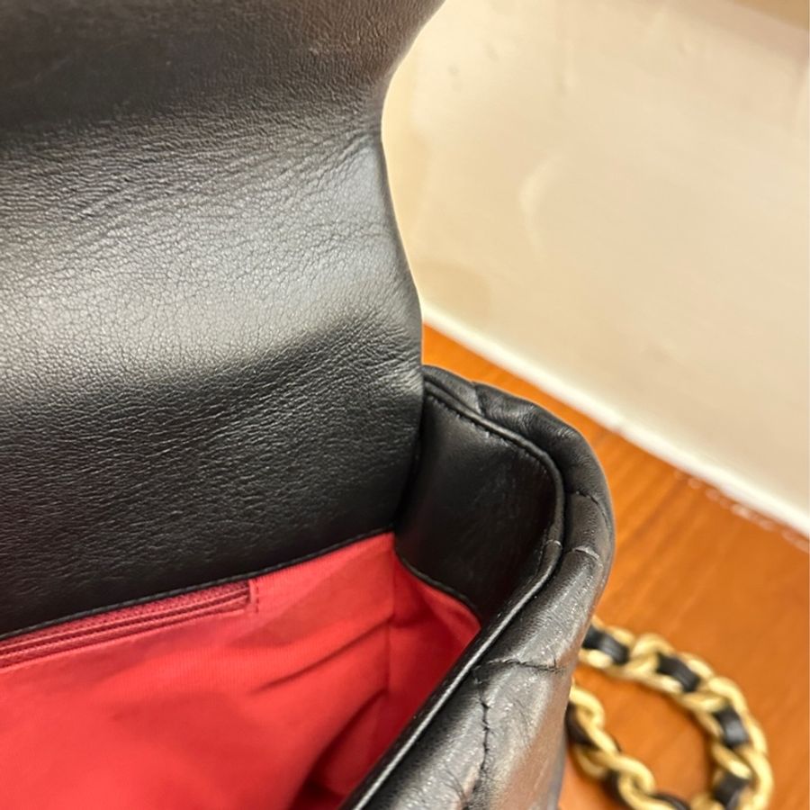 CHANEL 黑19鏈包30-16