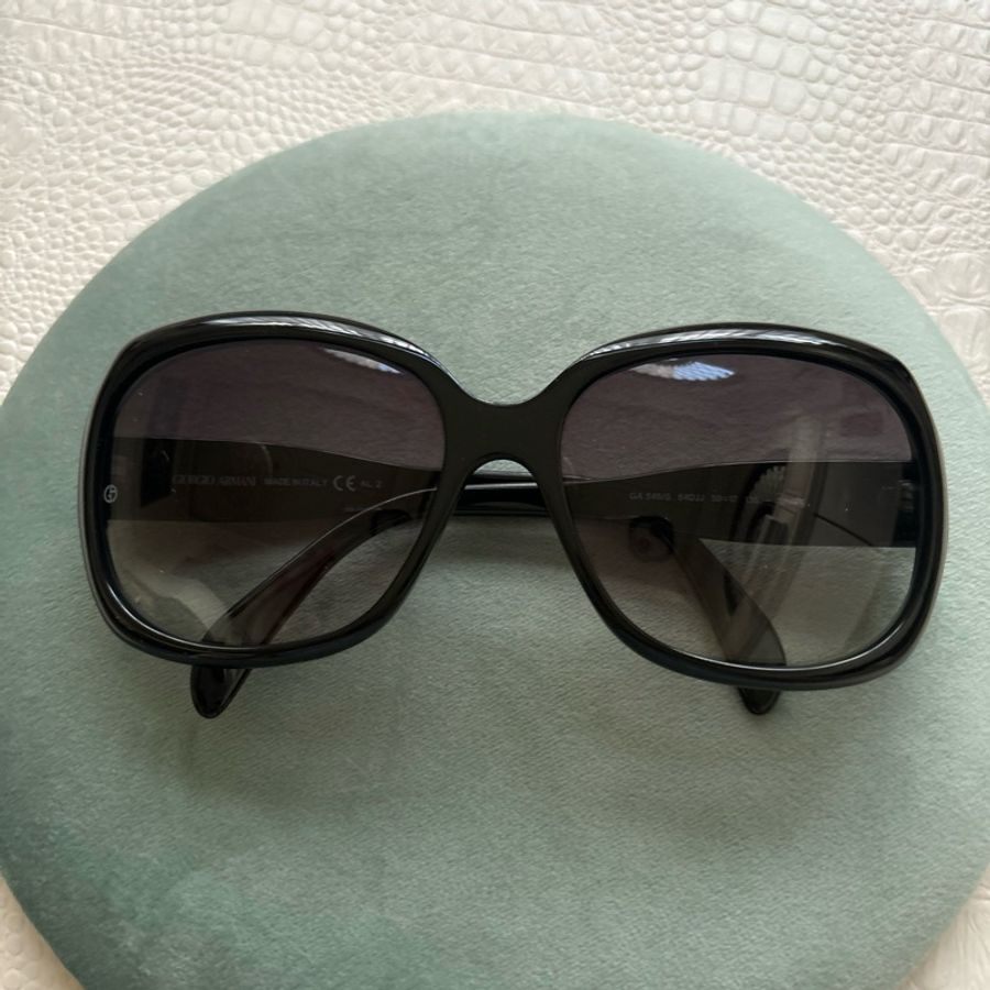 Giorgio Armani黑色太陽眼鏡-0