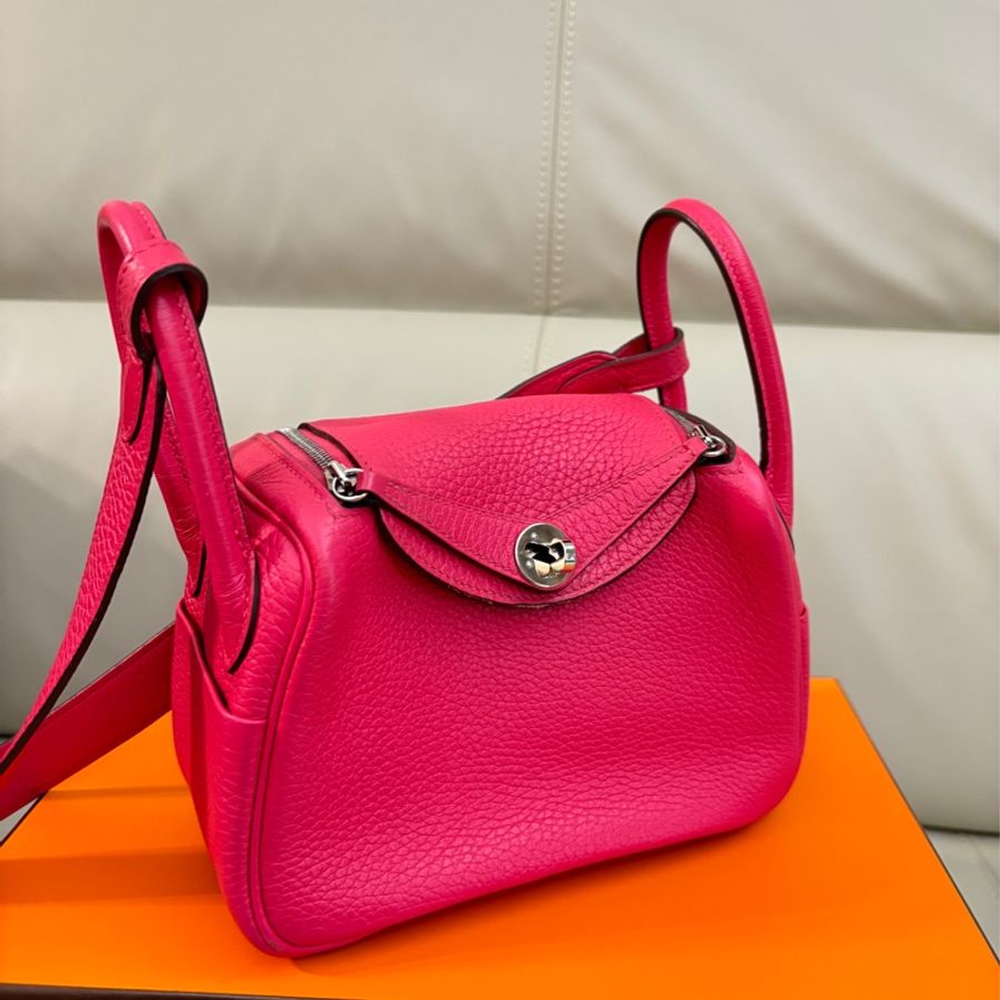 Hermes 愛馬仕 Mini Lindy 銀扣I6 rose extreme極致玫瑰粉 (加拿大官網購入)-0