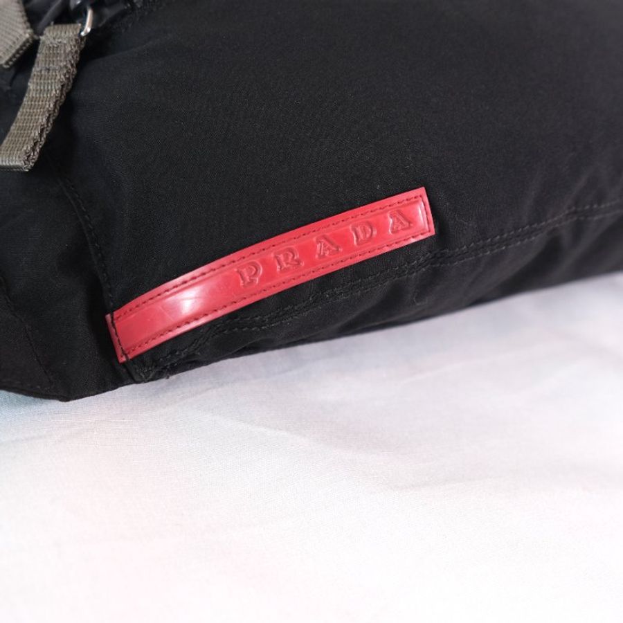 | RARE TO GO 中古 | PRAD尼龍黑色腰包 側背包 | VINTAGE-4